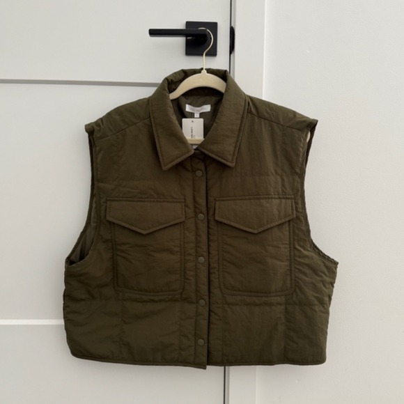 Ces Femme Jackets & Blazers - Ces Femme Puffer Vest‎ woman's large army green